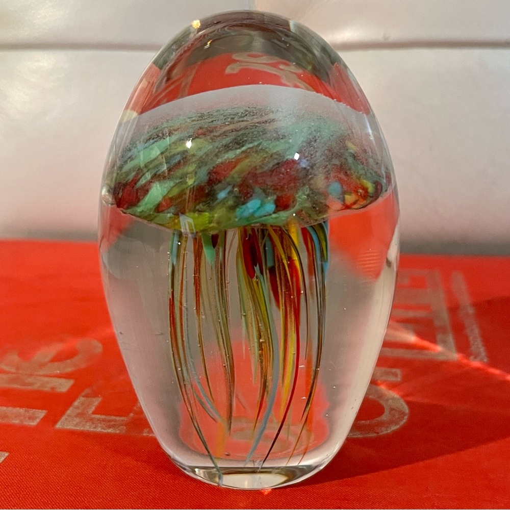 Glow in the Multicolor Jellyfish Art Glass By Dynasty Gallery